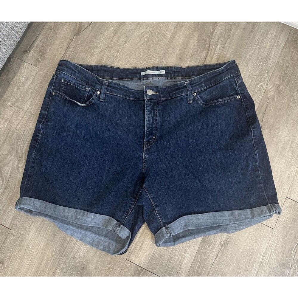 Women’s‎ Levi Strauss Mid Length Shorts Plus size 20W Dark Wash